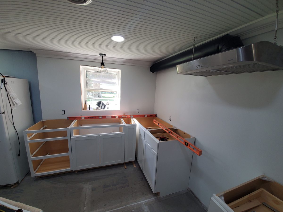Kitchen cabinet installation